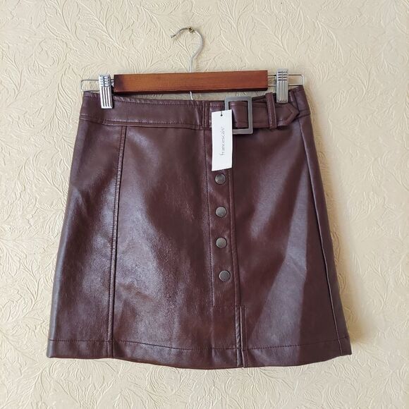 Francesca's Harper Heritage Brown Vegan Faux Leather Mini Skirt NEW Size XS - Picture 1 of 9